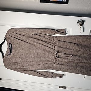 Prana M cinch waist dress heathered brown